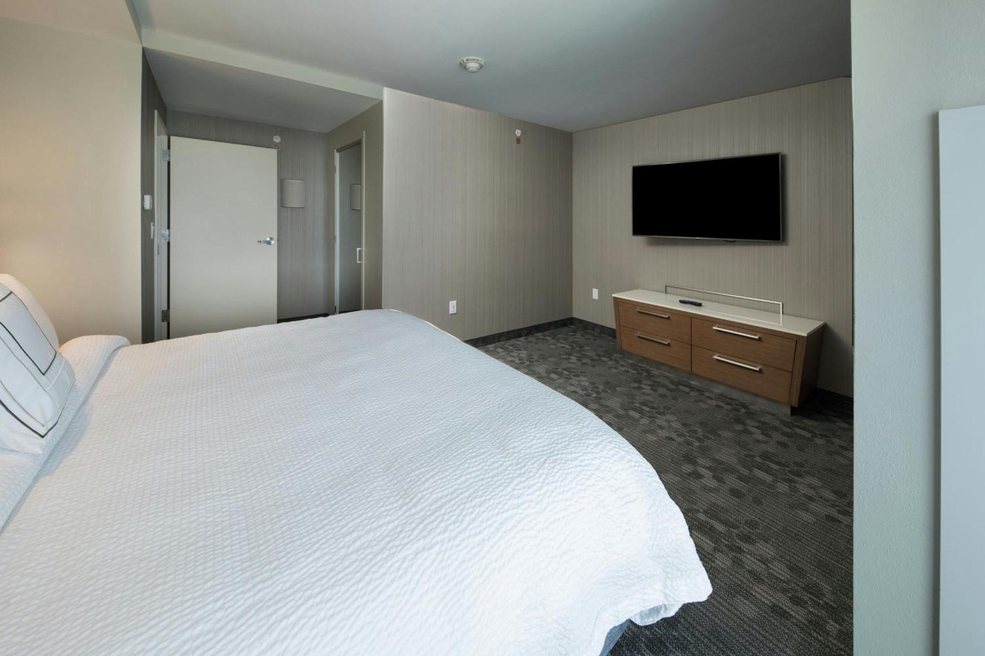 Courtyard By Marriott ראסלוויל מראה חיצוני תמונה