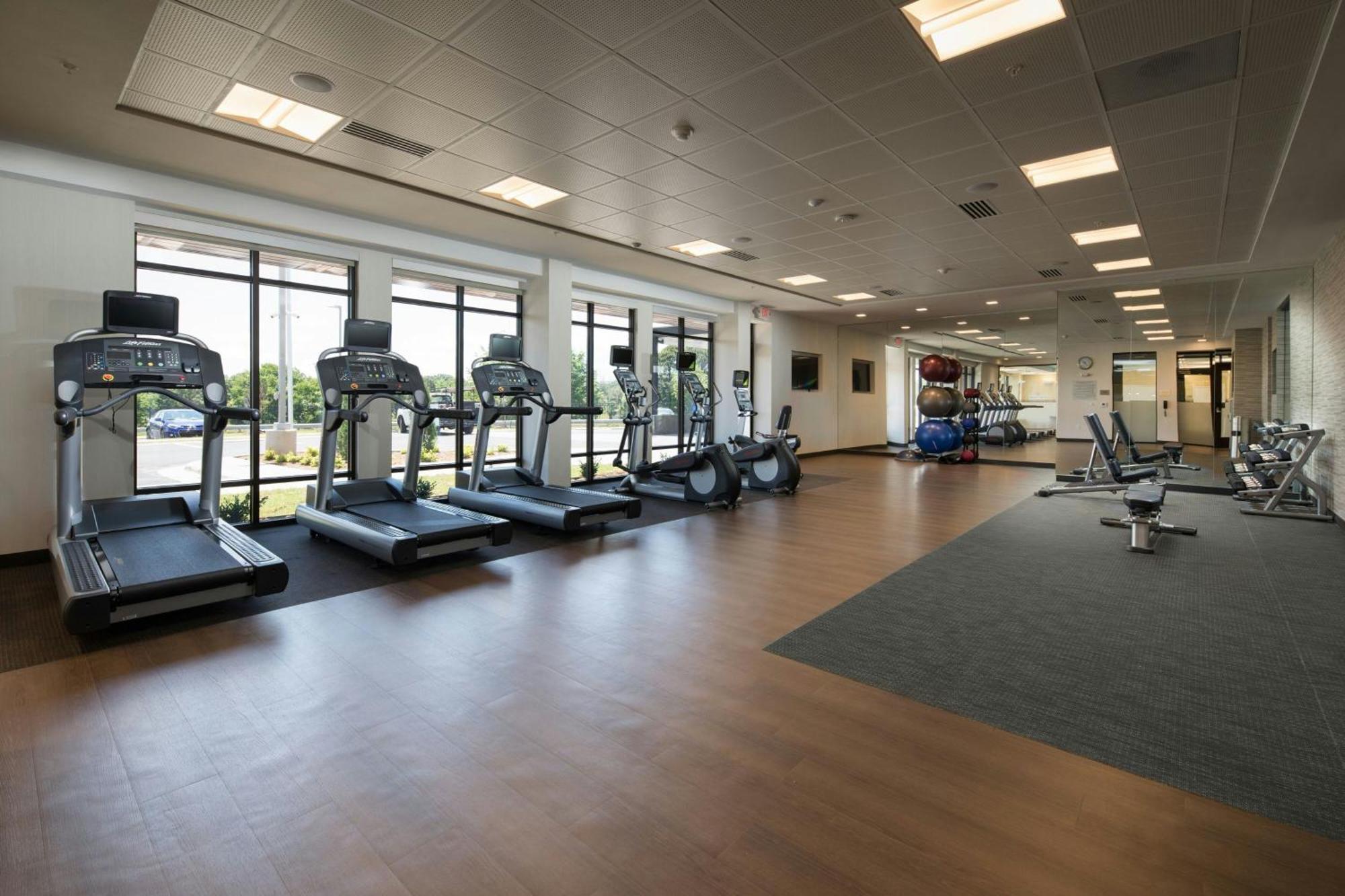 Courtyard By Marriott ראסלוויל מראה חיצוני תמונה