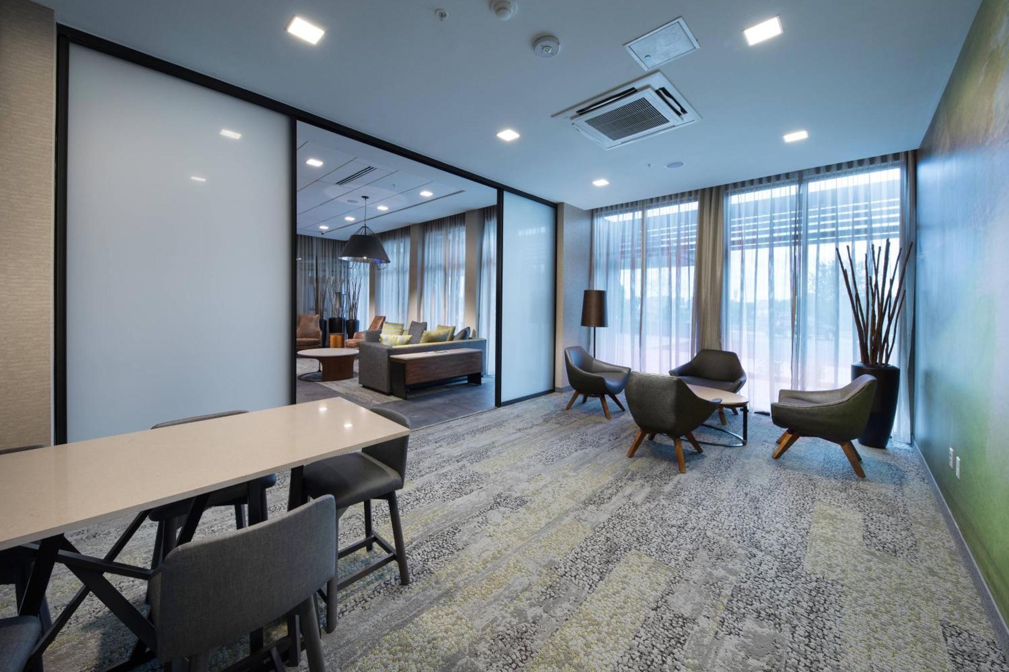 Courtyard By Marriott ראסלוויל מראה חיצוני תמונה
